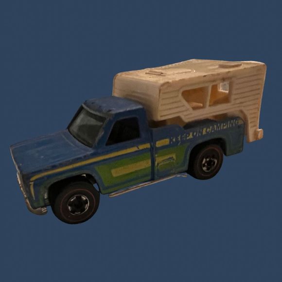 Vintage ‘74 Hot Wheels Redline Backwoods Bomb Camper Blue Keep On Camping Truck - Picture 1 of 4
